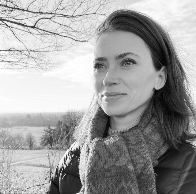 New Trustee once received LPT wig