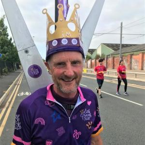 Scissorman takes on the Manchester Marathon